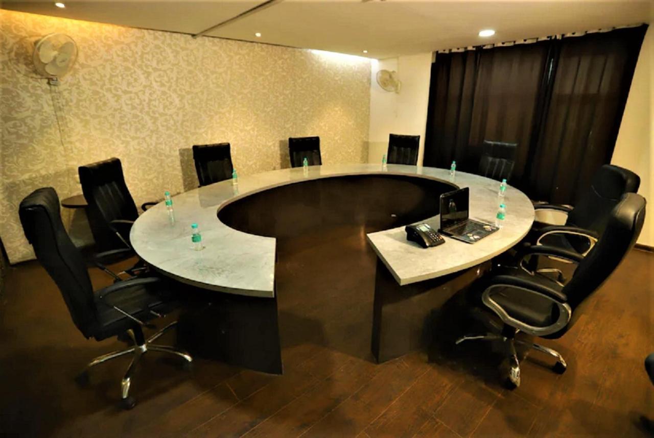 Hotel Arch International Νέο Δελχί Εξωτερικό φωτογραφία